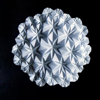 7 pointed star tiling (3 rings) on a heptagonal tiling on the Poincare Disc (hyperbolic plane)