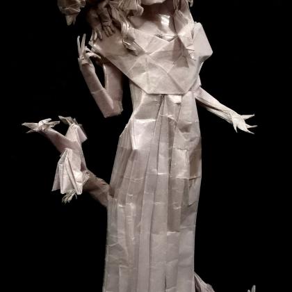 KHALEESI/ MOTHER OF DRAGONS (G.O.T)