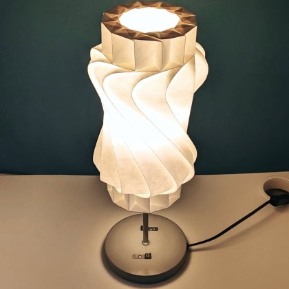 Curved crease origami lampshade